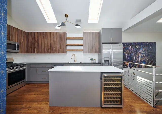 Listing Photo 4 - Condo for sale in building located at 2921 W Washington Blvd, Chicago, IL 60612 - Unit #3