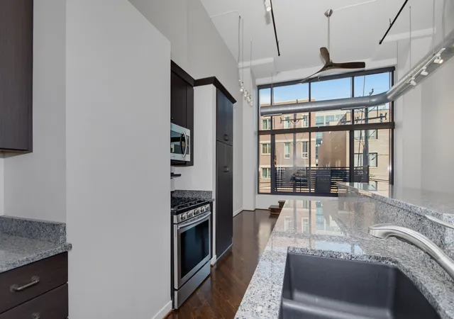 Photo 3 of Condo for sale at 1224 W Van Buren St #220, Chicago, IL 60607 | MLS# 12746194 | Listing updated on 2026-09-14