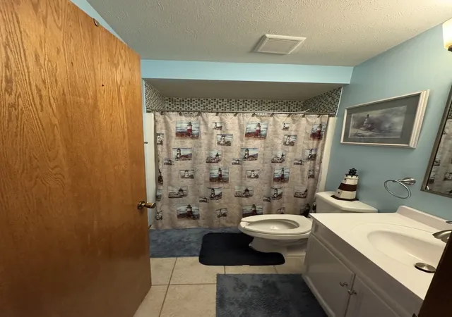 Photo 4 of Single family home for sale at 2219 Highland Dr, Sycamore, IL 60178 | MLS# 12746646 | Listing updated on 2026-09-15