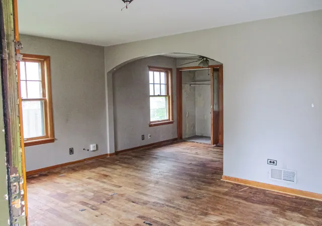 Photo 3 of Single family home for sale at 4228 Konrad Ave, Lyons, IL 60534 | MLS# 12746950 | Listing updated on 2026-09-30