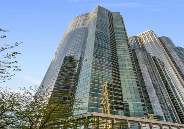 Condo for sale at 1201 S Prairie Ave #3605, Chicago, IL 60605 | MLS# 12747001 | Listing updated on 2026-09-18