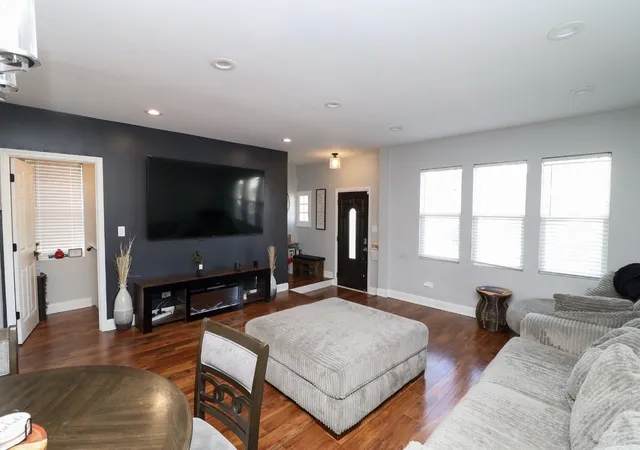 Photo 3 of Single family home for sale at 2922 N New England Ave, Chicago, IL 60634 | MLS# 12747044 | Listing updated on 2026-09-14