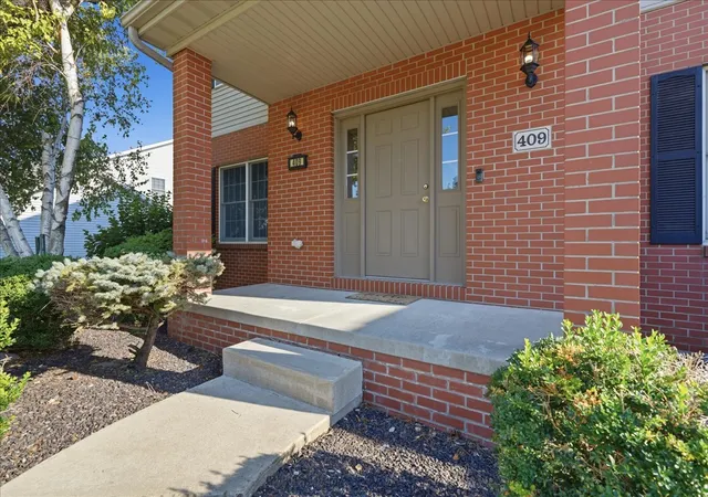 Photo 3 of Single family home for sale at 409 Whispering Pines Cc Ln, Normal, IL 61761 | MLS# 12747074 | Listing updated on 2026-09-09