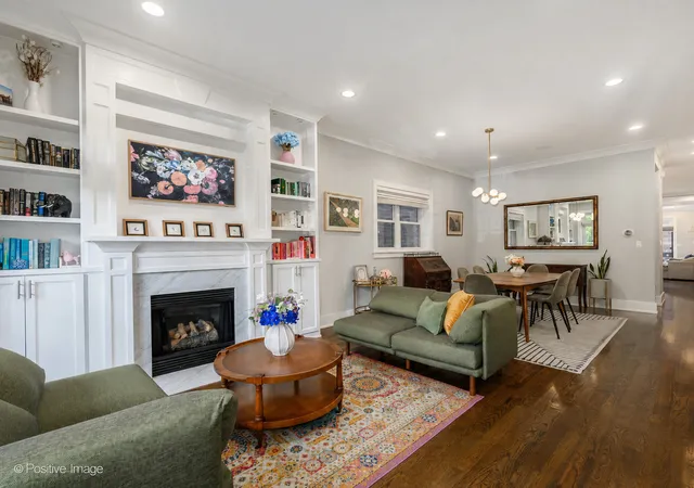Photo 2 of Condo for sale at 2729 N Southport Ave #1, Chicago, IL 60614 | MLS# 12747223 | Listing updated on 2026-09-18