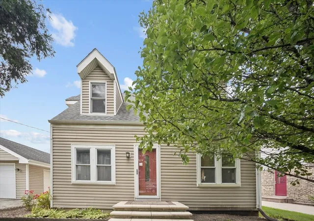 Photo 1 of Single family home for sale at 2158 Elmira Ave, Des Plaines, IL 60018 | MLS# 12747246 | Listing updated on 2026-09-11