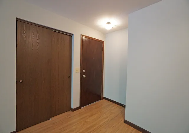 Photo 2 of Condo for sale at 1101 Pleasant Run Dr #1014, Wheeling, IL 60090 | MLS# 12747256 | Listing updated on 2026-09-14