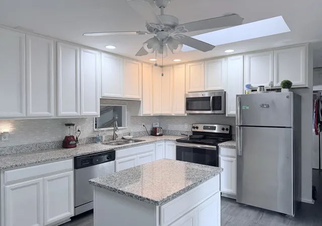 Photo 3 of Single family home for sale at 420 Camden Ave, Romeoville, IL 60446 | MLS# 12747257 | Listing updated on 2026-09-11