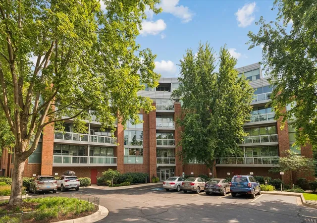Photo 2 of Condo for sale at 1228 Emerson St #603, Evanston, IL 60201 | MLS# 12747367 | Listing updated on 2026-09-14