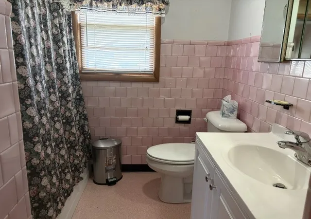 Photo 4 of Single family home for sale at 2108 Manor Ln, Peru, IL 61354 | MLS# 12747458 | Listing updated on 2026-09-14
