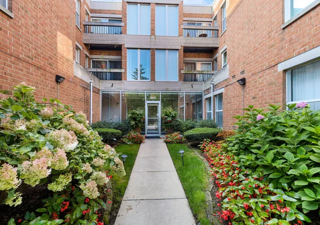 Photo 1 of Sale Pending at 1925 Lake Ave #316, Wilmette, IL 60091 | MLS# 12747684 | Listing updated on 2026-10-01