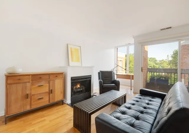 Photo 3 of Sale Pending at 1925 Lake Ave #316, Wilmette, IL 60091 | MLS# 12747684 | Listing updated on 2026-10-01