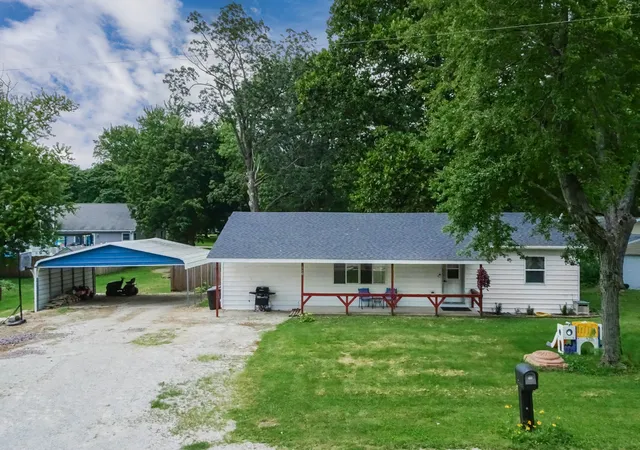 Photo 1 of Single family home for sale at 110 S Grant St, Saybrook, IL 61770 | MLS# 12747862 | Listing updated on 2026-09-30