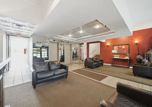 Photo 3 of Condo for sale at 2015 S Finley Rd #804, Lombard, IL 60148 | MLS# 12747873 | Listing updated on 2026-09-14
