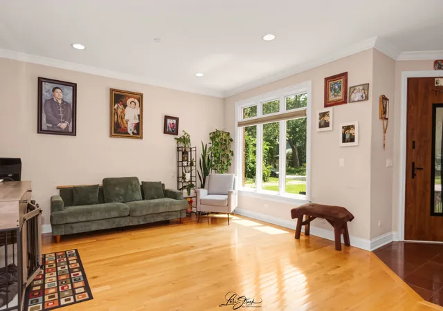 Photo 2 of Single family home for sale at 1730 Lunt Ave, Des Plaines, IL 60018 | MLS# 12748223 | Listing updated on 2026-09-14