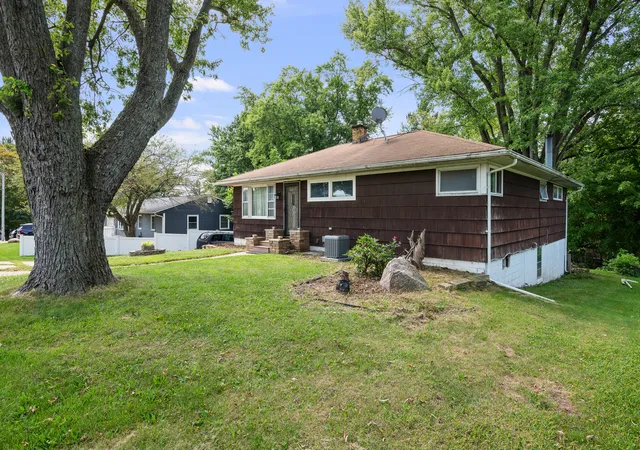 Photo 1 of Sale Pending at 8824 27th Street, Milan, IL 61264 | MLS# 12748267 | Listing updated on 2026-09-11