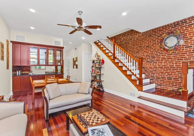 Photo 3 of Single family home for sale at 1436 N Orleans St, Chicago, IL 60610 | MLS# 12748295 | Listing updated on 2026-10-01