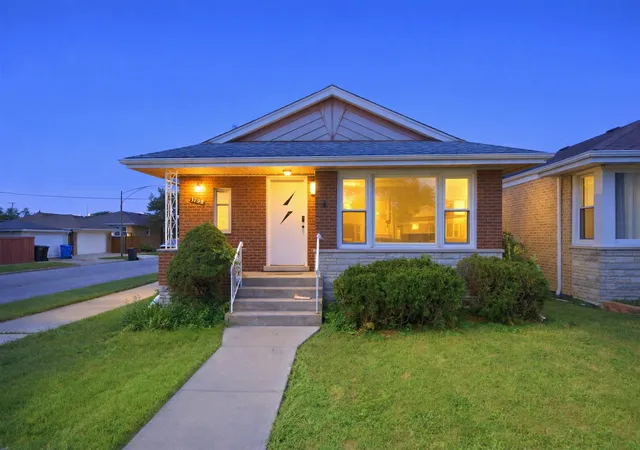 Photo 1 of Single family home for sale at 3798 W 76th Place, Chicago, IL 60652 | MLS# 12748417 | Listing updated on 2026-09-10