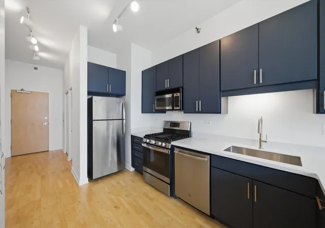 Photo 3 of Condo for sale at 1600 S Indiana Ave #1504, Chicago, IL 60616 | MLS# 12748519 | Listing updated on 2026-09-18