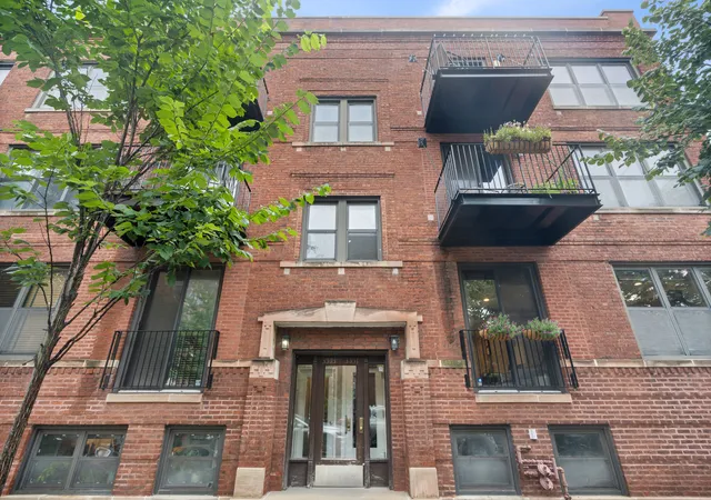 Photo 1 of Condo for sale at (Undisclosed), Chicago, IL 60657 | MLS# 12748588 | Listing updated on 2026-09-18