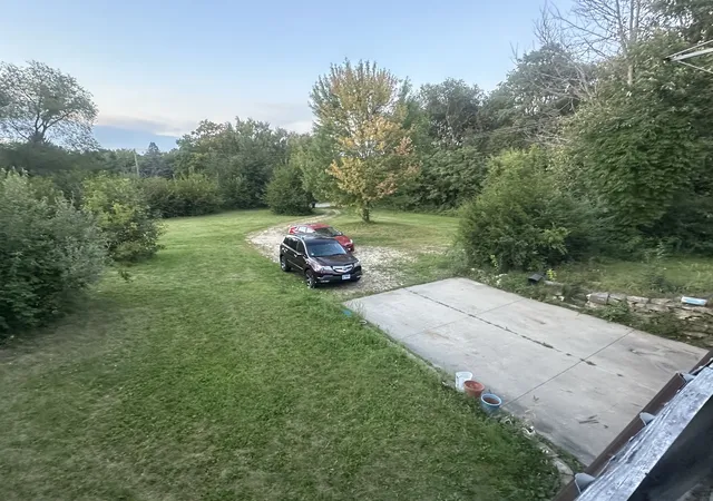 Photo 2 of Single family home for sale at 6834 Safford Rd, Rockford, IL 61101 | MLS# 12748778 | Listing updated on 2026-10-03