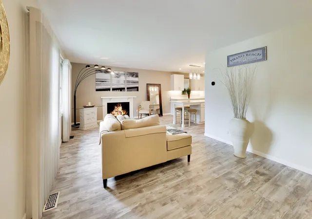 Photo 2 of Single family home for sale at 104 Lilac Ct, Rolling Meadows, IL 60008 | MLS# 12748889 | Listing updated on 2026-09-11