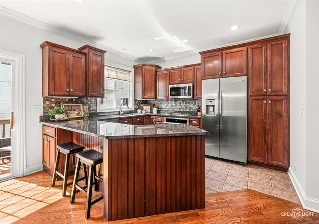 Photo 4 of Townhouse for sale at 926 Shandrew Dr #926, Naperville, IL 60540 | MLS# 12748990 | Listing updated on 2026-10-05