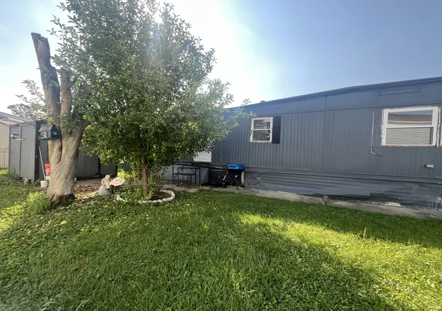 Photo 3 of Manufactured home for sale at 8800 S Harlem Ave #1617, Bridgeview, IL 60455 | MLS# 12749035 | Listing updated on 2026-10-03