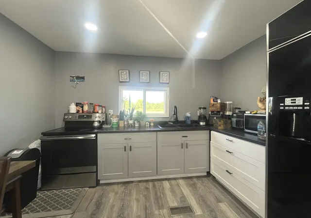 Photo 4 of Manufactured home for sale at 8800 S Harlem Ave #1617, Bridgeview, IL 60455 | MLS# 12749035 | Listing updated on 2026-10-20