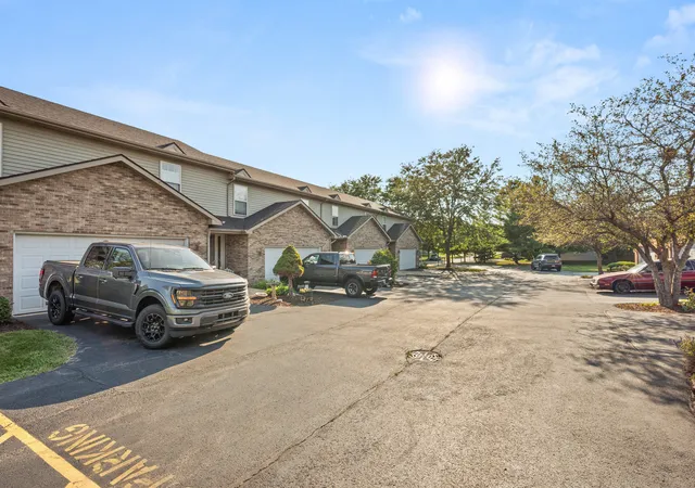 Photo 2 of Townhouse for sale at 873 Shepherd Ln #873, Elburn, IL 60119 | MLS# 12749110 | Listing updated on 2026-09-14
