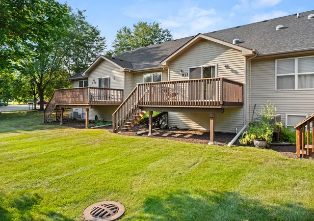 Photo 3 of Townhouse for sale at 873 Shepherd Ln #873, Elburn, IL 60119 | MLS# 12749110 | Listing updated on 2026-09-14