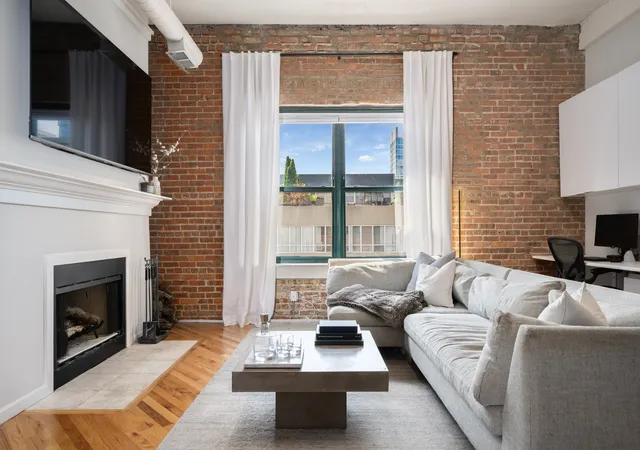 Photo 3 of Condo for sale at 1439 S Michigan Ave #402, Chicago, IL 60605 | MLS# 12749146 | Listing updated on 2026-09-15