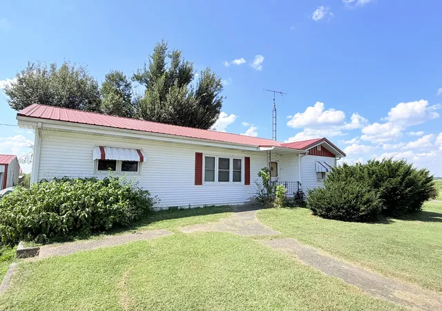 Photo 3 of Single family home for sale at 6475 Highway 1, Junction, IL 62954 | MLS# 12749234 | Listing updated on 2026-09-15