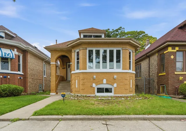 Photo 1 of Single family home for sale at 8446 S Marshfield Ave, Chicago, IL 60620 | MLS# 12749317 | Listing updated on 2026-09-15