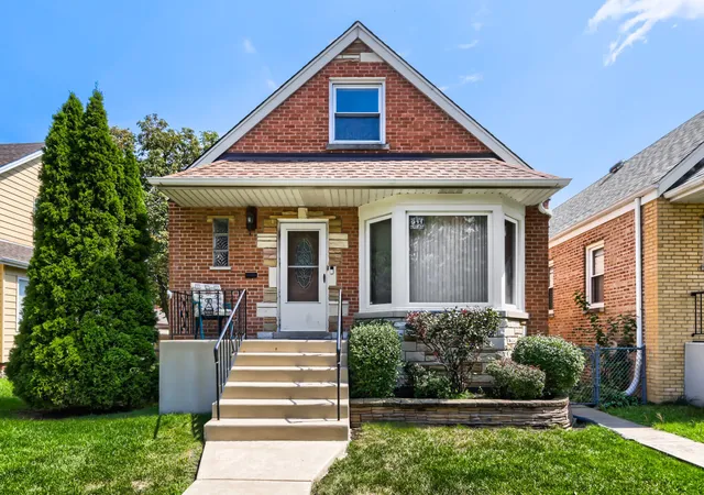 Photo 1 of Single family home for sale at 5323 N Natoma Ave, Chicago, IL 60656 | MLS# 12749474 | Listing updated on 2026-09-11