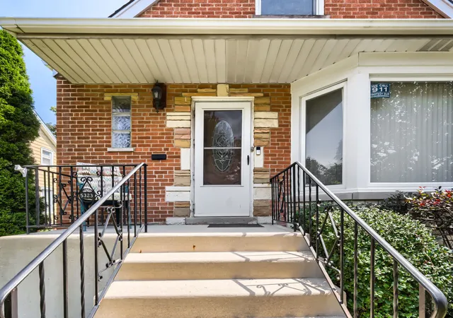 Photo 3 of Single family home for sale at 5323 N Natoma Ave, Chicago, IL 60656 | MLS# 12749474 | Listing updated on 2026-09-11
