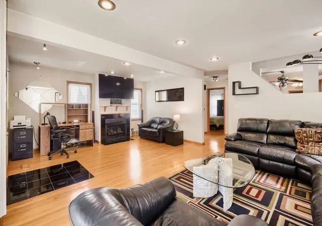 Photo 4 of Single family home for sale at 5323 N Natoma Ave, Chicago, IL 60656 | MLS# 12749474 | Listing updated on 2026-09-11