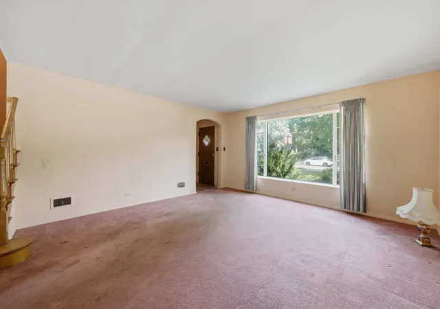 Photo 3 of Single family home for sale at 3518 Rosemear Ave, Brookfield, IL 60513 | MLS# 12749494 | Listing updated on 2026-09-15