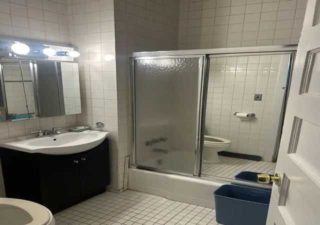 Listing Photo 5 - Condo for sale in building located at 4041 W 5th Ave, Chicago, IL 60624