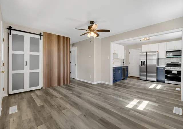 Photo 4 of Single family home for sale at 2106 Webster Ave, Joliet, IL 60436 | MLS# 12749552 | Listing updated on 2026-09-14