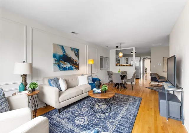 Photo 2 of Condo for sale at 1436 N Bosworth Ave #2, Chicago, IL 60642 | MLS# 12749812 | Listing updated on 2026-09-11