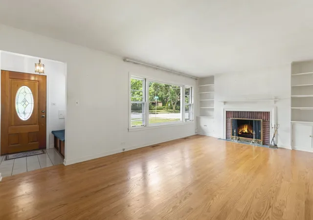 Photo 2 of Single family home for sale at 8663 Gross Point Rd, Skokie, IL 60077 | MLS# 12749932 | Listing updated on 2026-09-26