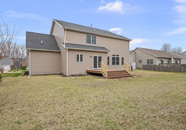 Photo 2 of Single family home for sale at 1338 W 61st Street, Davenport, IA 52806 | MLS# 12749995 | Listing updated on 2026-10-22