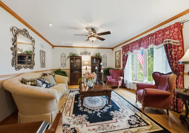 Photo 3 of Single family home for sale at 123 Rue Jardin Ave, Deer Park, IL 60010 | MLS# 12750007 | Listing updated on 2026-09-15