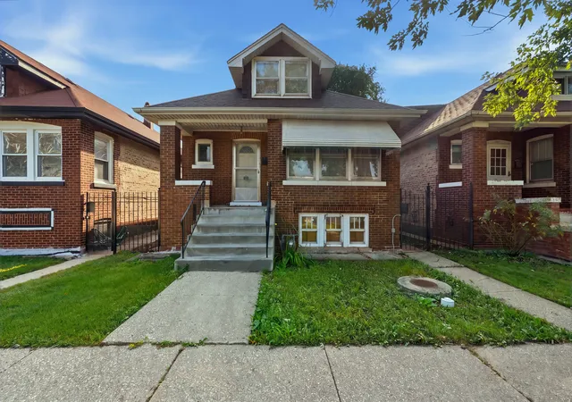 Photo 1 of Single family home for sale at 1809 S 47th Court, Cicero, IL 60804 | MLS# 12750086 | Listing updated on 2026-09-15