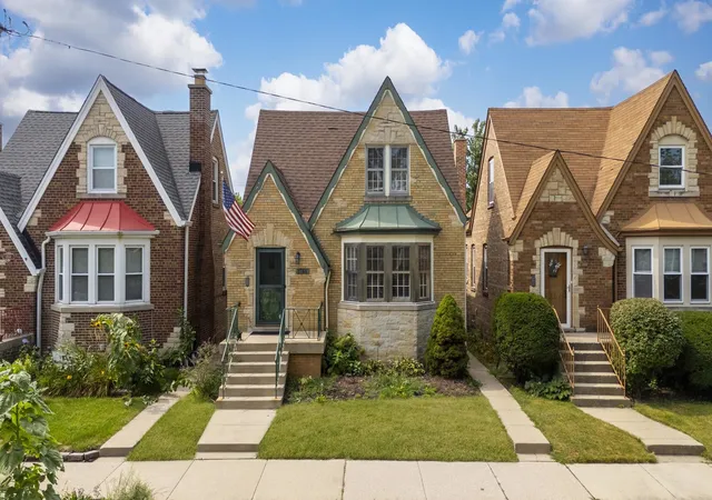 Photo 1 of Single family home for sale at 1748 N Rutherford Ave, Chicago, IL 60707 | MLS# 12750178 | Listing updated on 2026-09-14