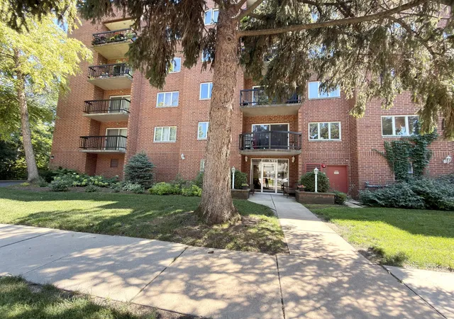 Photo 1 of Condo for sale at 1653 River St #306, Des Plaines, IL 60016 | MLS# 12750317 | Listing updated on 2026-09-14
