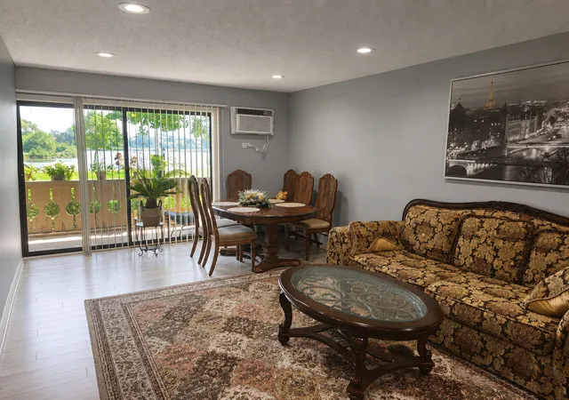 Photo 2 of Condo for sale at 4 Parkside Ct #3, Vernon Hills, IL 60061 | MLS# 12750410 | Listing updated on 2026-10-06