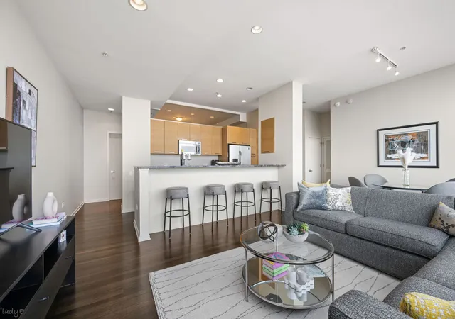 Photo 3 of Condo for sale at 500 W Superior St #1902, Chicago, IL 60654 | MLS# 12750429 | Listing updated on 2026-09-15