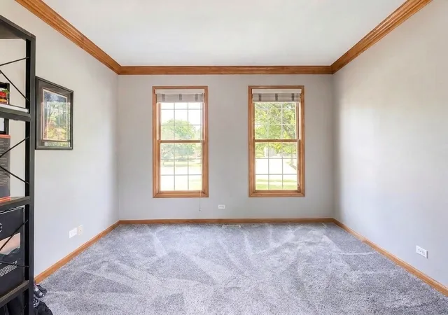 Photo 4 of Single family home for sale at 376 Amy Ct, Glen Ellyn, IL 60137 | MLS# 12750447 | Listing updated on 2026-09-15
