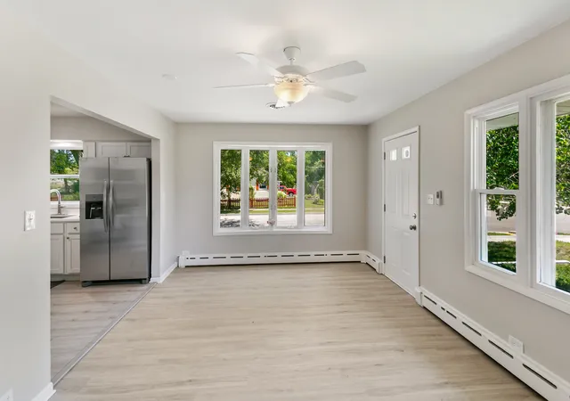 Photo 3 of Single family home for sale at 2226 Marshall Pkwy, Waukegan, IL 60085 | MLS# 12750496 | Listing updated on 2026-09-15